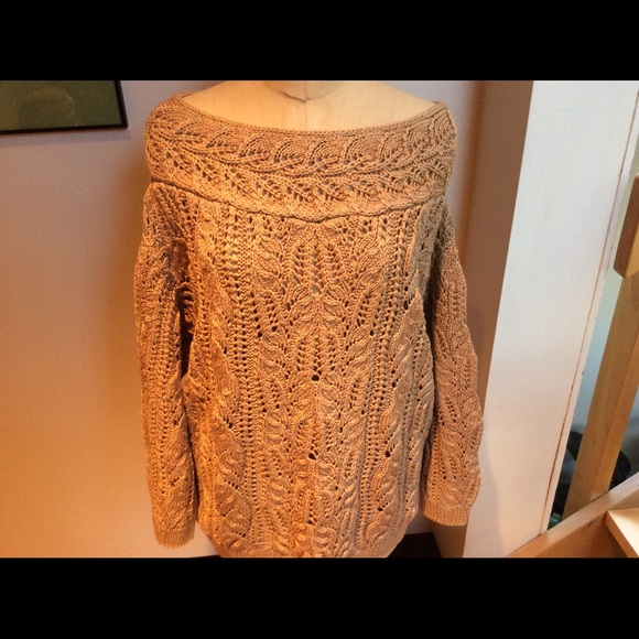 Sweater - Picture 2 of 4